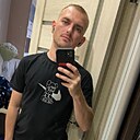 Знакомства: Максим, 31 год, Сызрань