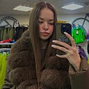 Знакомства: Виктория, 21 год, Томск