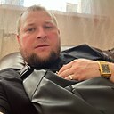 Знакомства: Виталий, 35 лет, Тюмень