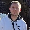 Знакомства: Виктор, 37 лет, Магадан
