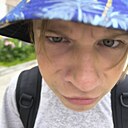 Знакомства: Андрей, 18 лет, Новосибирск