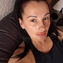 Знакомства: Oksana, 44 года, Гельзенкирхен