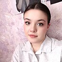 Знакомства: Ульяна, 19 лет, Омск