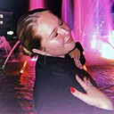 Знакомства: Елена, 25 лет, Первоуральск