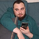 Знакомства: Юра, 30 лет, Саратов