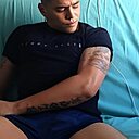 Знакомства: Валентин, 38 лет, Рудный