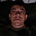 Знакомства: Павел, 32 года, Кривой Рог