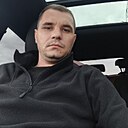 Знакомства: Антон, 37 лет, Москва