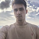 Знакомства: Максим, 21 год, Архангельск