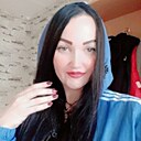 Знакомства: Ксения, 31 год, Артем