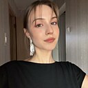 Знакомства: Софа, 19 лет, Челябинск