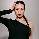 Знакомства: Алина, 21 год, Екатеринбург