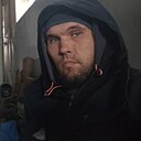 Знакомства: Юрий, 32 года, Омск