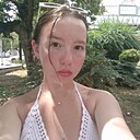 Знакомства: Ирина, 18 лет, Нижний Тагил