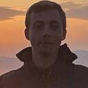 Знакомства: Данил, 23 года, Долинск
