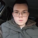 Знакомства: Владимир, 22 года, Киров