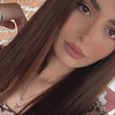 Знакомства: Полина, 25 лет, Москва