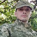 Знакомства: Максим, 29 лет, Черкассы