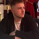Знакомства: Bohdan, 21 год, Варшава