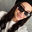 Знакомства: Елена, 32 года, Новосибирск