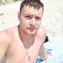 Знакомства: Денис, 33 года, Калуга