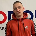 Знакомства: Кирилл, 23 года, Калинковичи