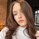 Знакомства: Анастасия, 19 лет, Екатеринбург
