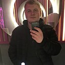 Знакомства: Володя, 19 лет, Кемерово