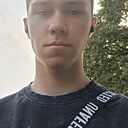 Знакомства: Виктор, 20 лет, Иваново