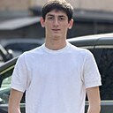 Знакомства: Фарис, 21 год, Алматы