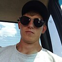 Знакомства: Андрей, 24 года, Суровикино