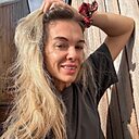 Знакомства: Ольга, 26 лет, Екатеринбург