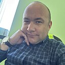 Знакомства: Макс, 36 лет, Керчь