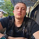 Знакомства: Никита, 25 лет, Белово