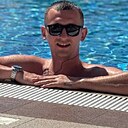 Знакомства: Артем, 32 года, Днепр