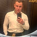 Знакомства: Илья, 25 лет, Донецк