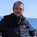Знакомства: Артем, 24 года, Феодосия