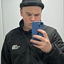 Знакомства: Максим, 20 лет, Маркс