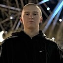 Знакомства: Тимофей, 19 лет, Омск