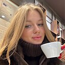 Знакомства: Мира, 22 года, Екатеринбург