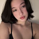 Знакомства: София, 18 лет, Москва