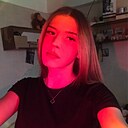 Знакомства: Оля, 27 лет, Волгоград