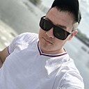 Знакомства: Александр, 33 года, Челябинск
