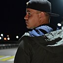 Знакомства: Денис, 31 год, Тюмень