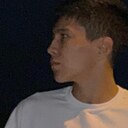 Знакомства: Максим, 18 лет, Якутск