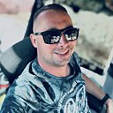 Знакомства: Александр, 25 лет, Армянск