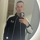 Знакомства: Evgenii, 27 лет, Челябинск