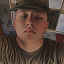 Знакомства: Максимка, 20 лет, Щигры