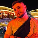 Знакомства: Валерий, 33 года, Мариуполь