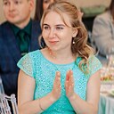 Знакомства: Дина, 24 года, Ижевск